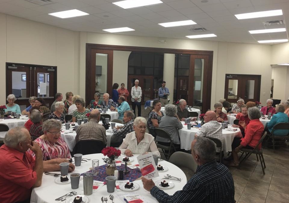 Gary Penney, The Cowboy Poet, entertained the crowd at the 2016 Kerens Library Author’s Luncheon.