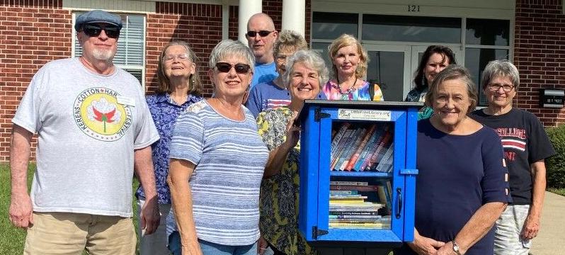 Final Little Free Library opens in Kerens